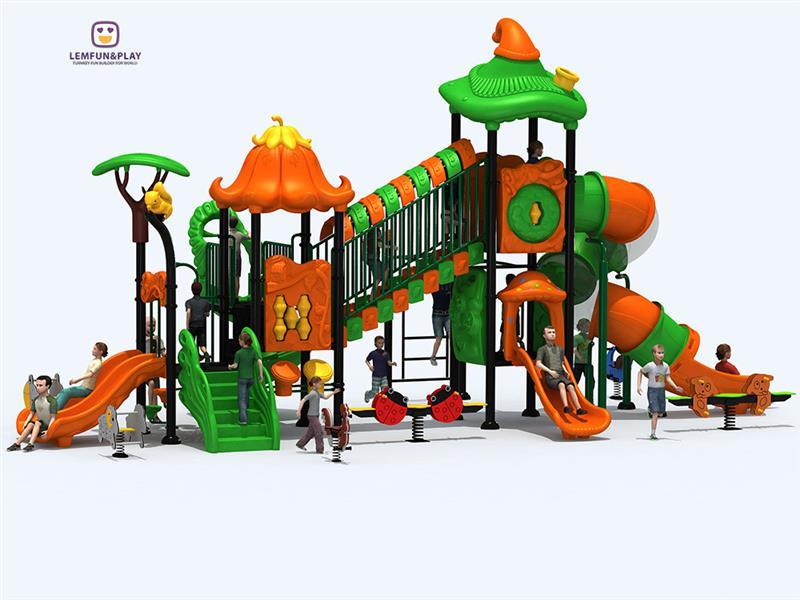 Innovative design outdoor playground with vivid decoration for kids LM-ZN036